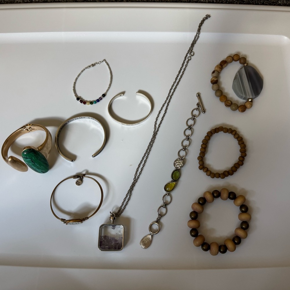 Elegant Silver and Green Bracelet Set